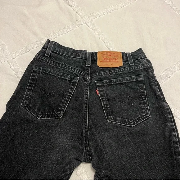 Vintage Levis Womens Black Jeans - Picture 4 of 9